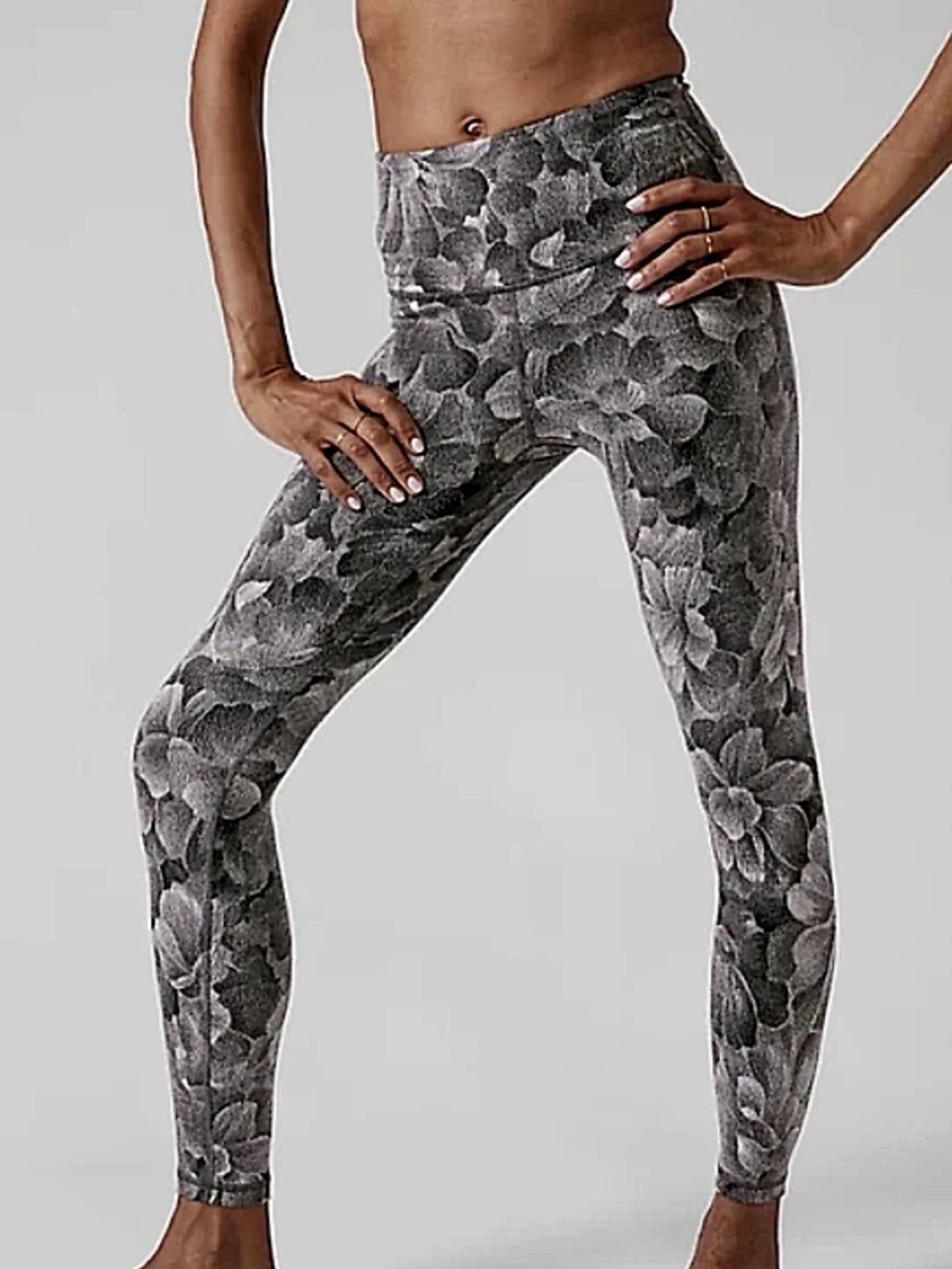 Athleta Elation Textured Mid Rise Legging